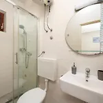 Apartman House Rina - 1 *