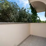 House Rina - 1 Apartman