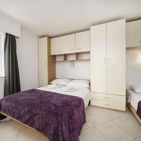 House Rina - 1 Vodice