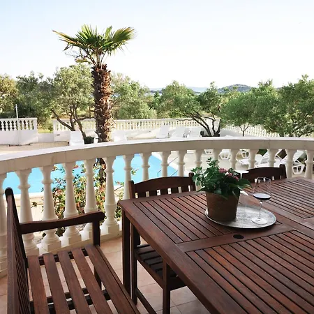 House Rina - 1 Apartment Vodice
