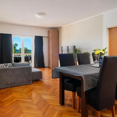 House Rina - 1 Vodice