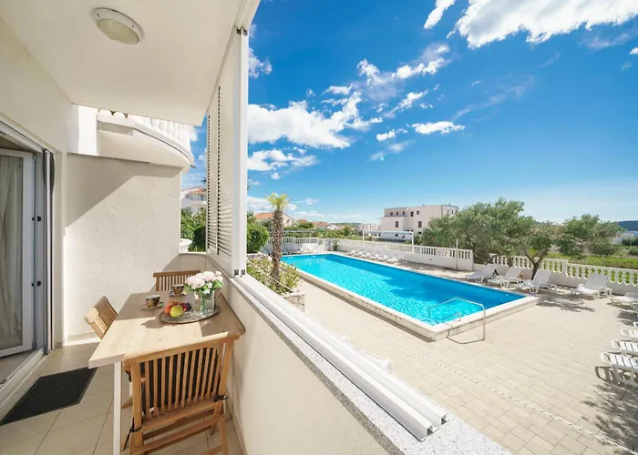 House Rina - 1 Vodice